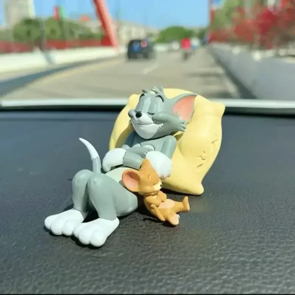 Tom & Jerry Cartoon Figurines – Cute Desk & Car Decoration Ornaments - Image 3